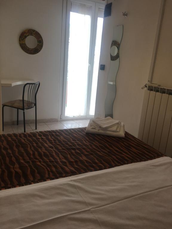 Hotel Bisanzio Cervia Exteriör bild